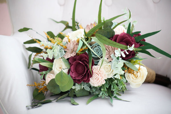 The Creative Power To Perfectly Match Your Bouquet To Your Wedding Aesthetic - Sola Wood Flowers