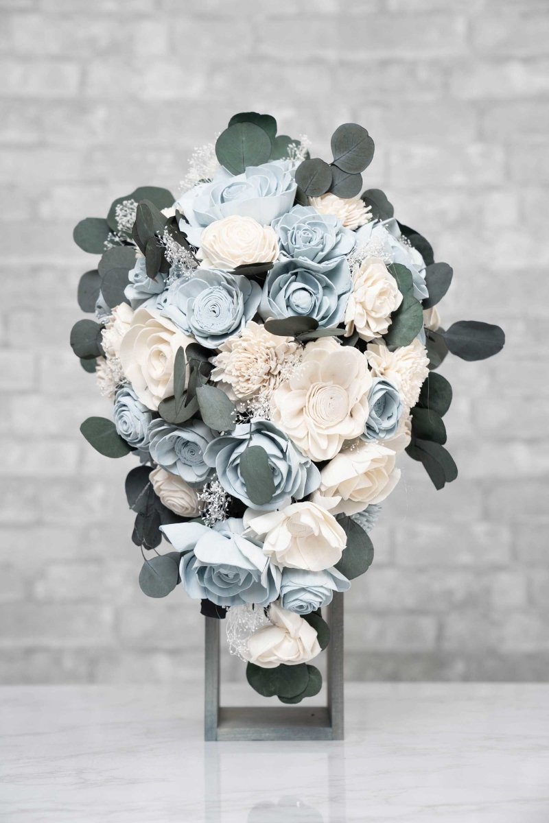 Eloise Cascade Bouquet – Sola Wood Flowers