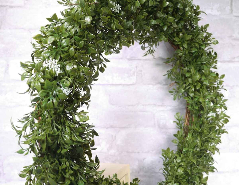22" Wreath With White Flowers* - Sola Wood Flowers