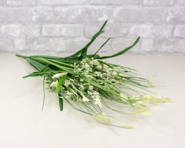 Heather Bush - White Petals - Sola Wood Flowers