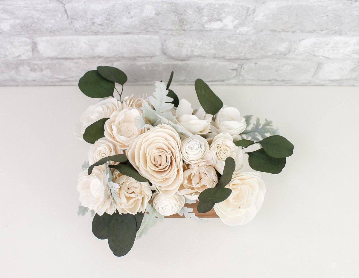 Loretta Wedding Centerpiece – Sola Wood Flowers