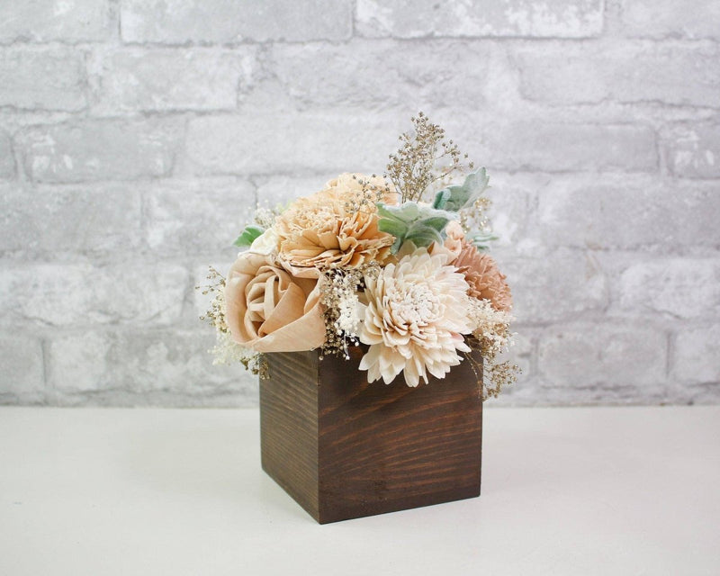Nearly Nude Centerpiece Craft Kit - Sola Wood Flowers