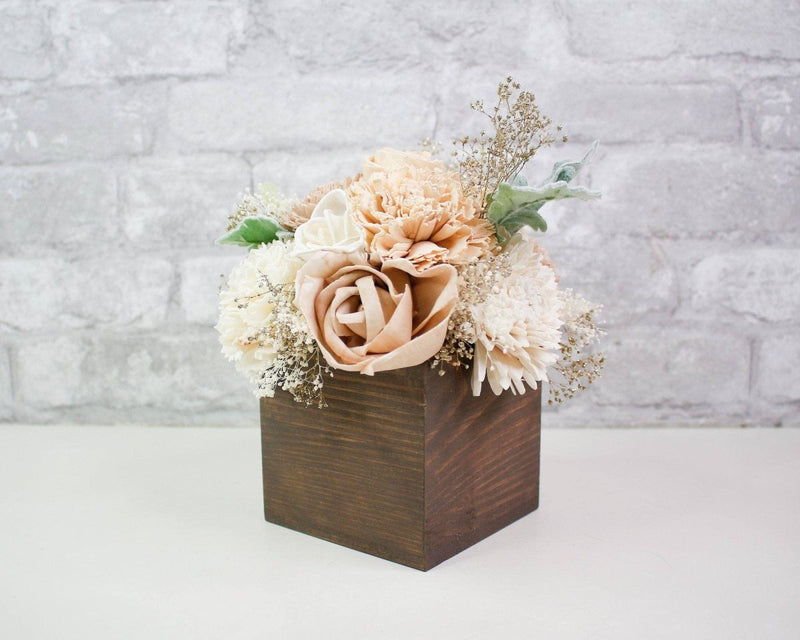 Nearly Nude Centerpiece Craft Kit - Sola Wood Flowers