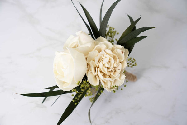 Perfect Simplicity Groom's Boutonniere - Sola Wood Flowers