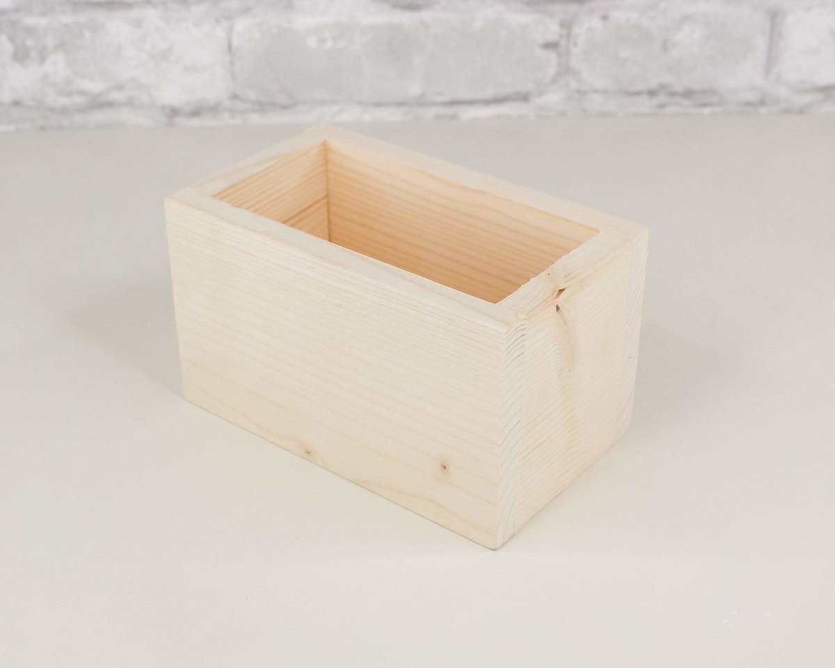 Flower Shaped Storage Box - Sapele Wood - Retro Style - ApolloBox