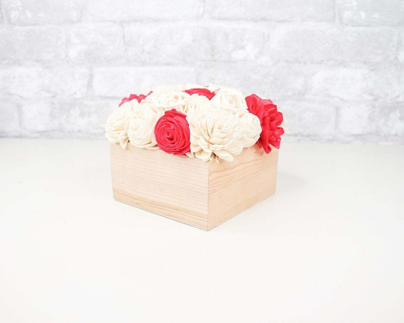 Simple Sola Centerpiece - Red/White - Sola Wood Flowers